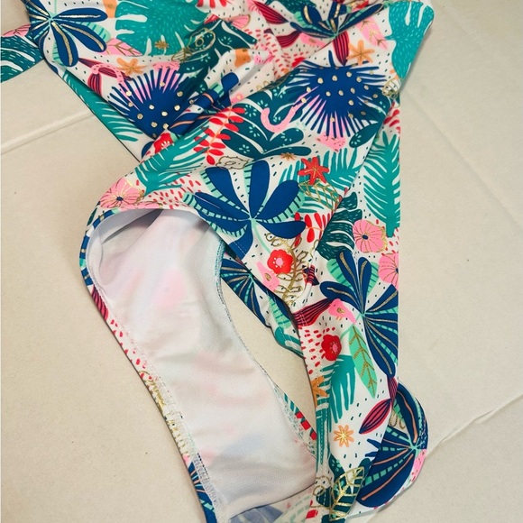 Teemi Tropical Floral Swimsuit new no tags # A2 - Picture 4 of 5